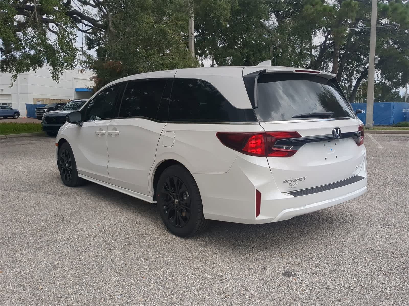 Thumbnail: 2025 Honda Odyssey - 5