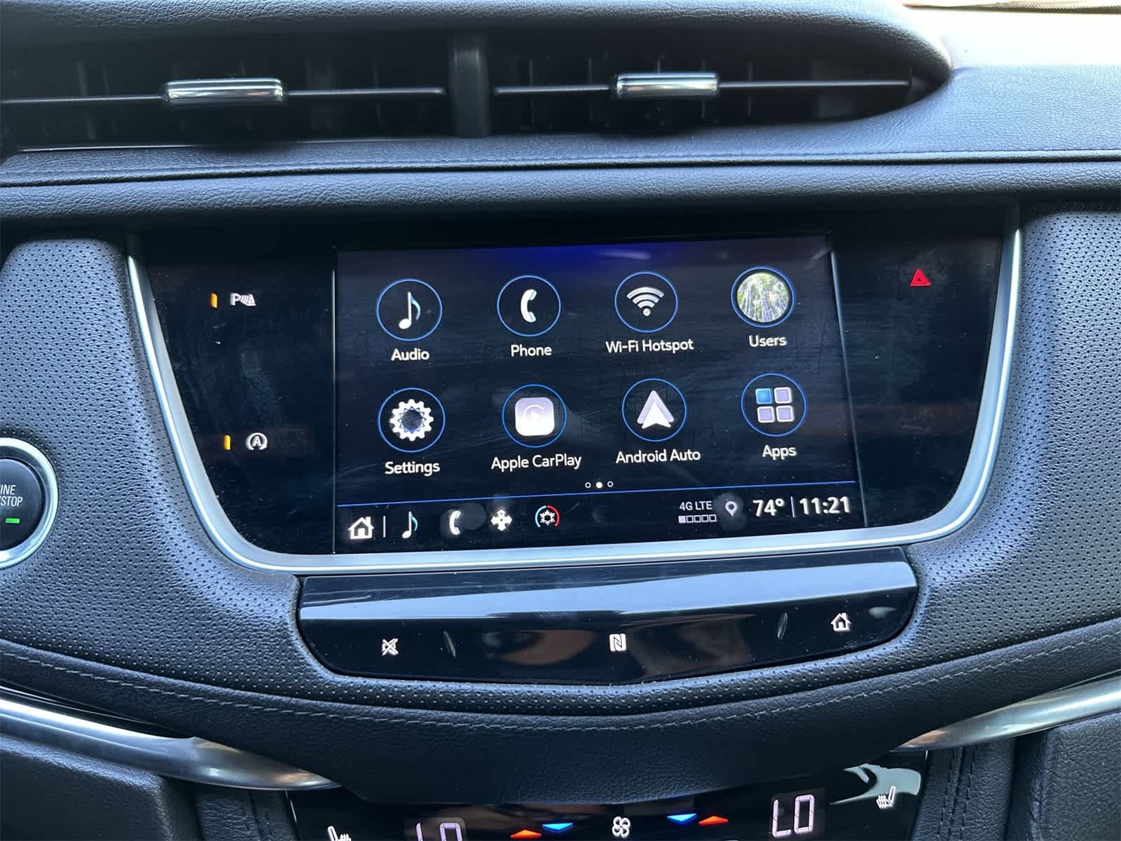 Thumbnail: 2021 Cadillac XT5 - 12