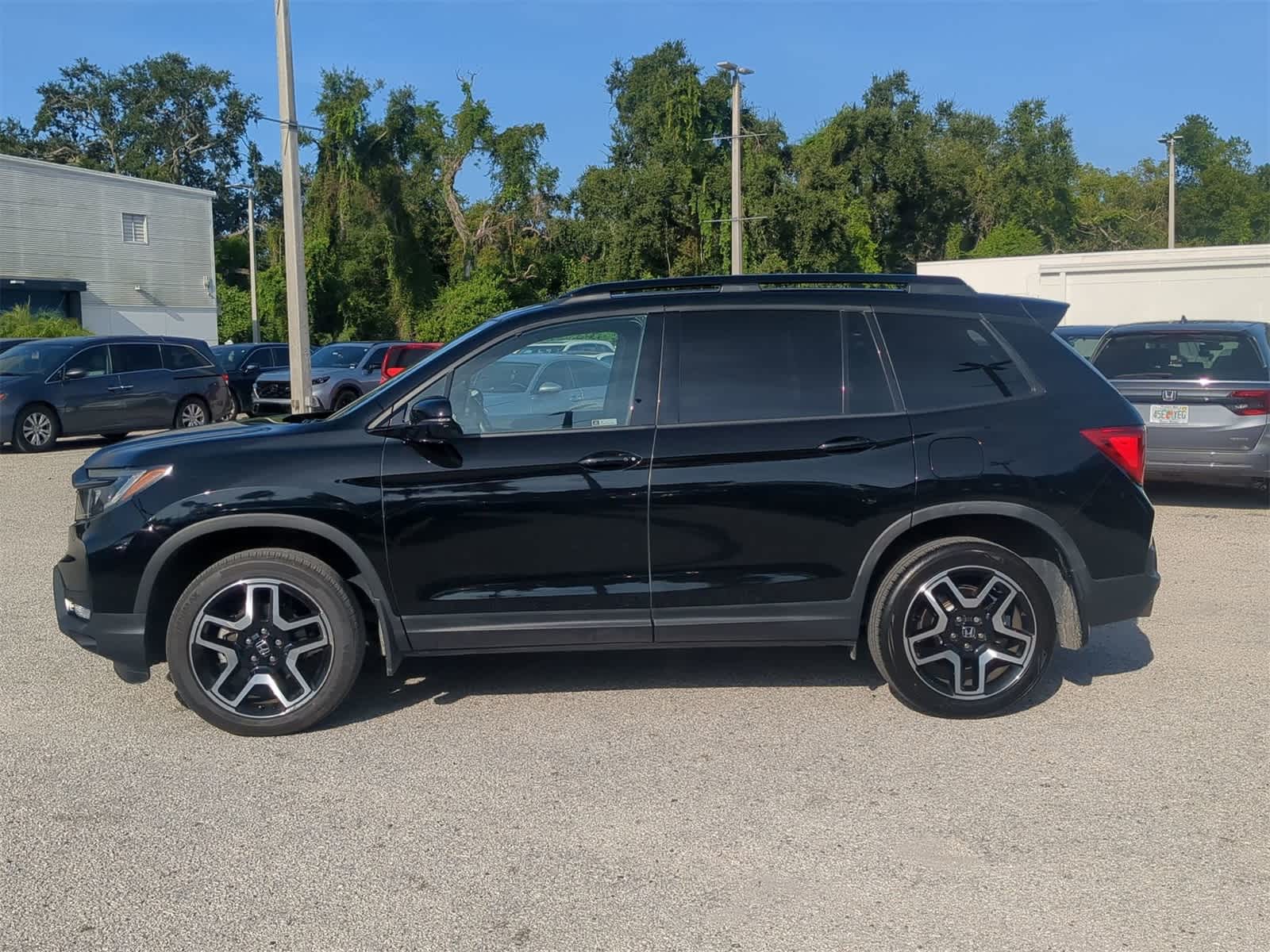 Thumbnail: 2022 Honda Passport - 2