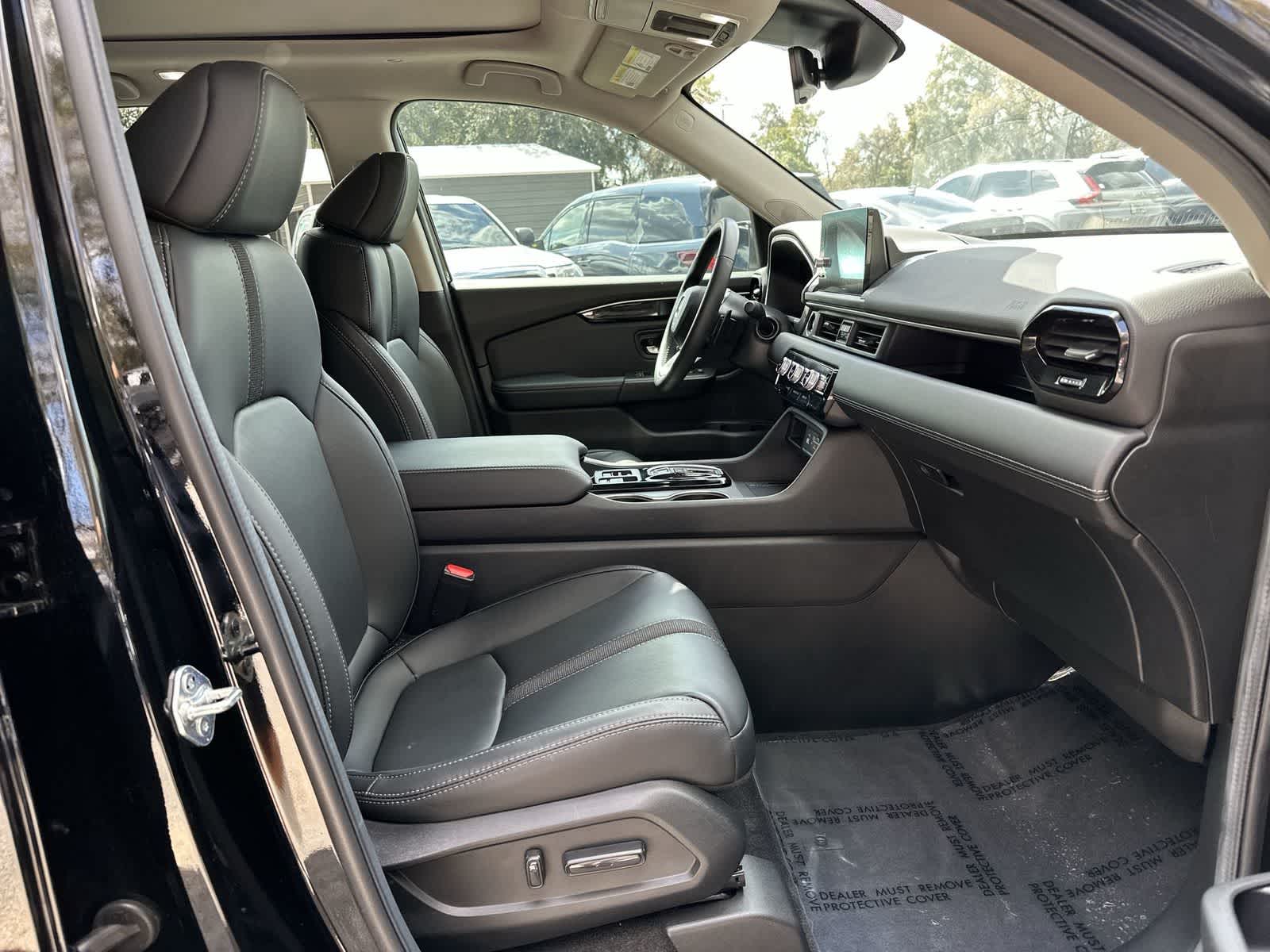 Thumbnail: 2025 Honda Pilot - 13