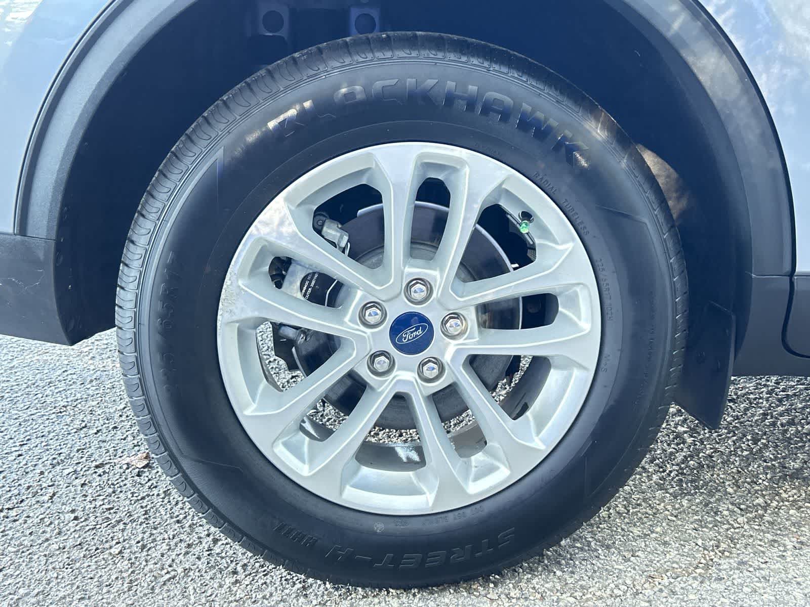 Thumbnail: 2022 Ford Escape - 5
