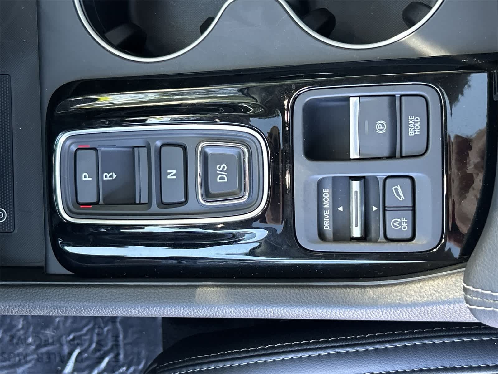 Thumbnail: 2025 Honda Pilot - 17