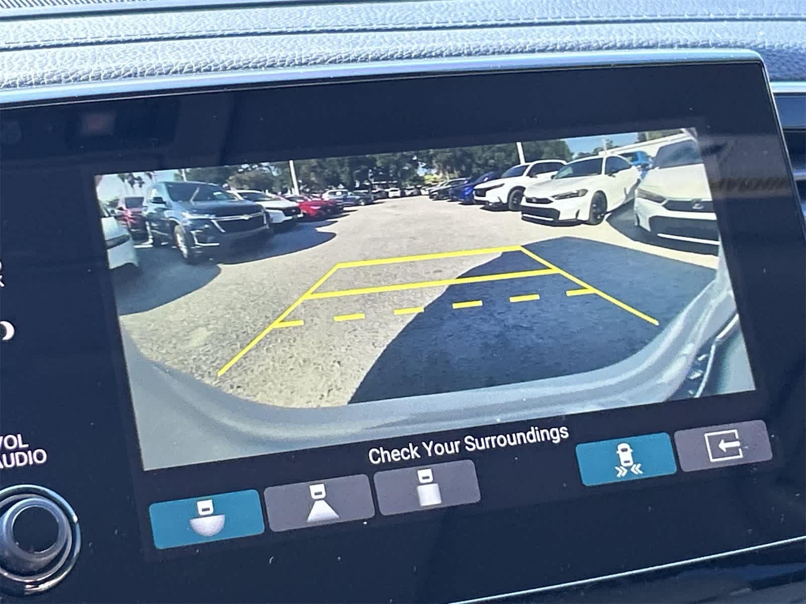 Thumbnail: 2020 Honda Pilot - 22