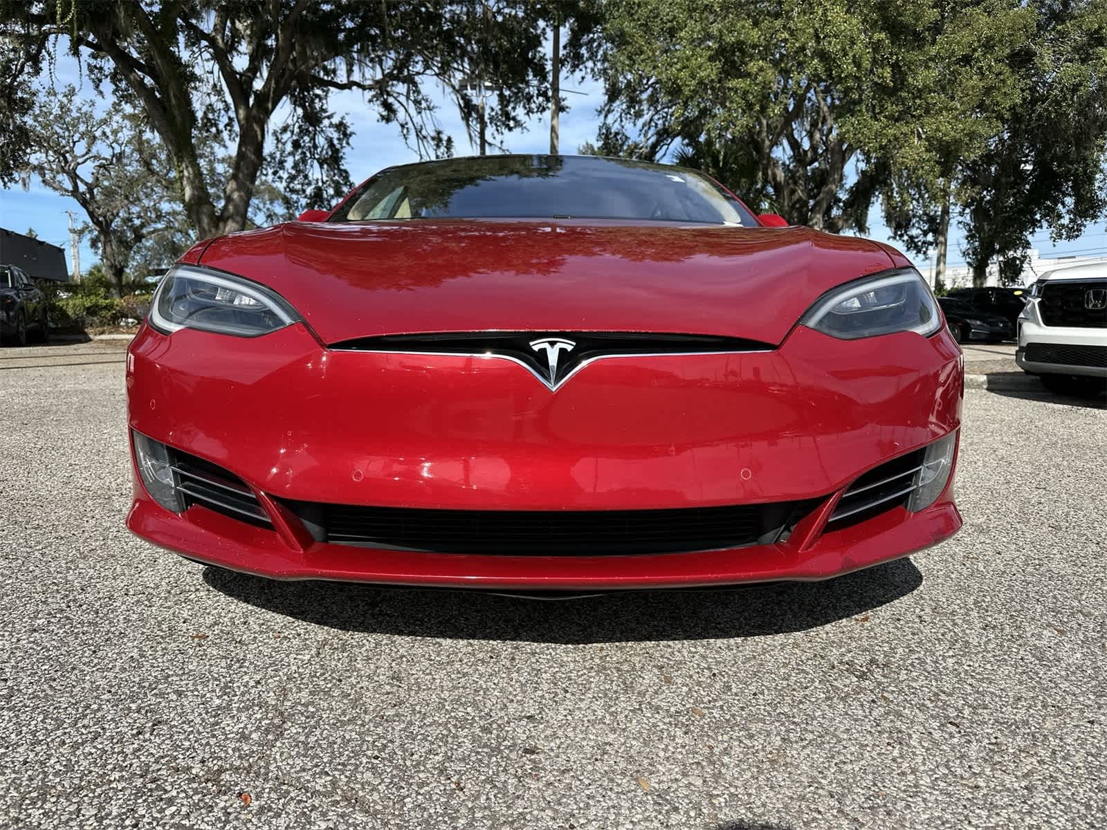 Thumbnail: 2017 Tesla Model S - 21