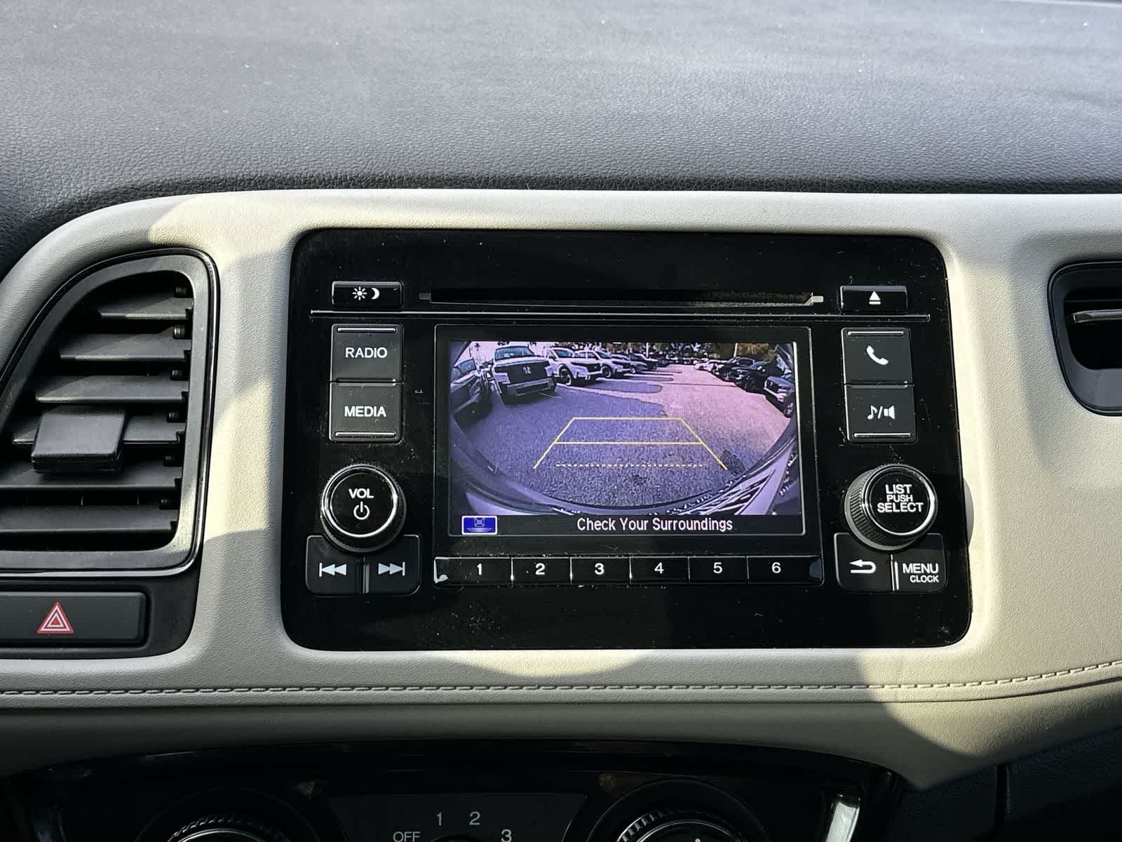 Thumbnail: 2019 Honda HR-V - 20