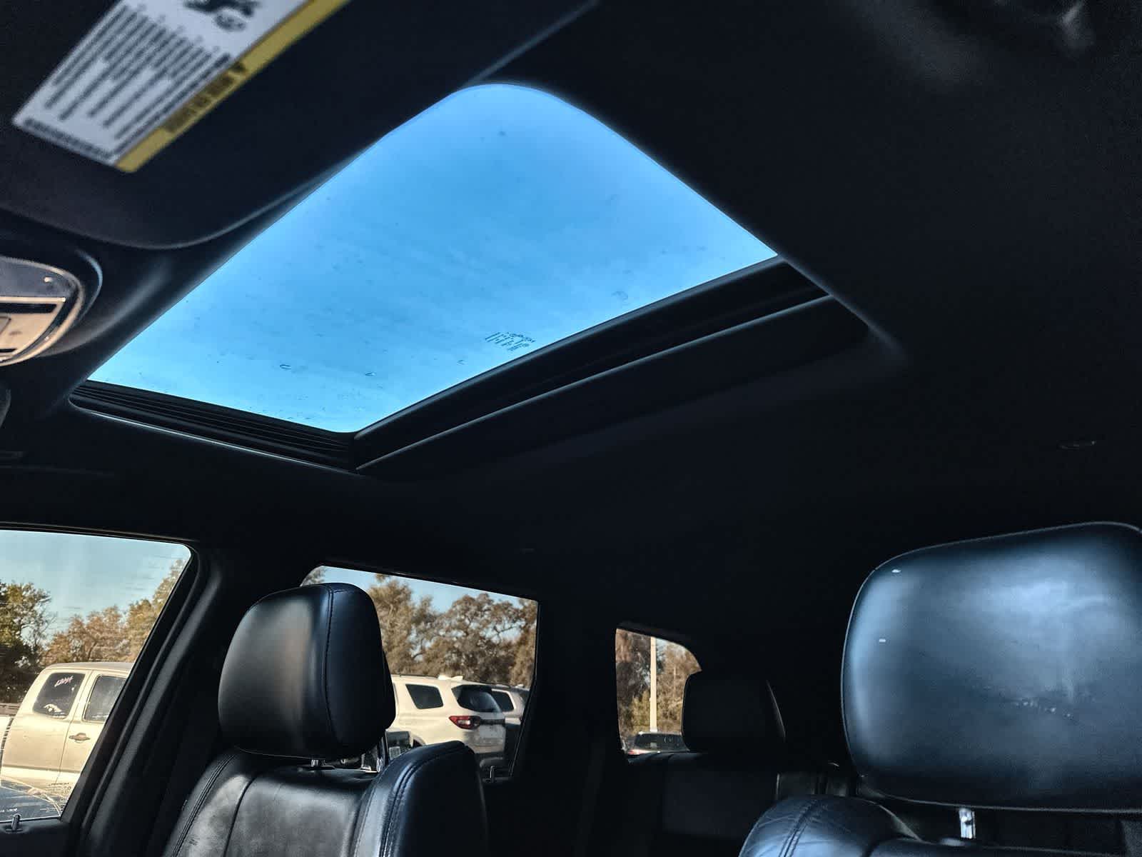 Thumbnail: 2019 Jeep Grand Cherokee - 21