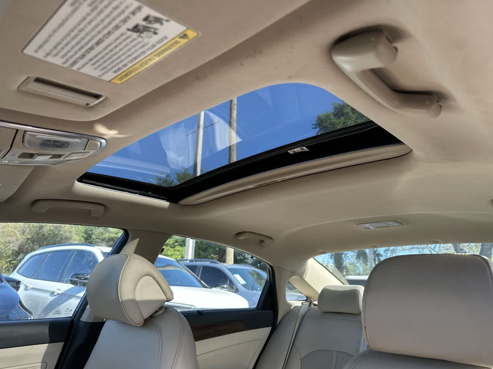 Thumbnail: 2017 Hyundai Sonata - 17