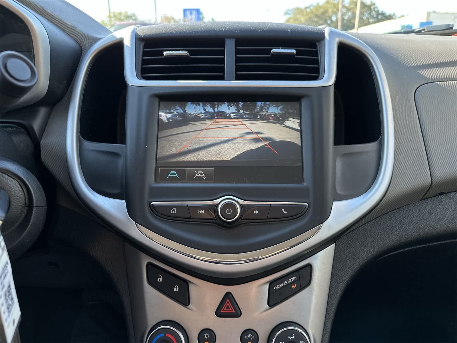 Thumbnail: 2017 Chevrolet Sonic - 17