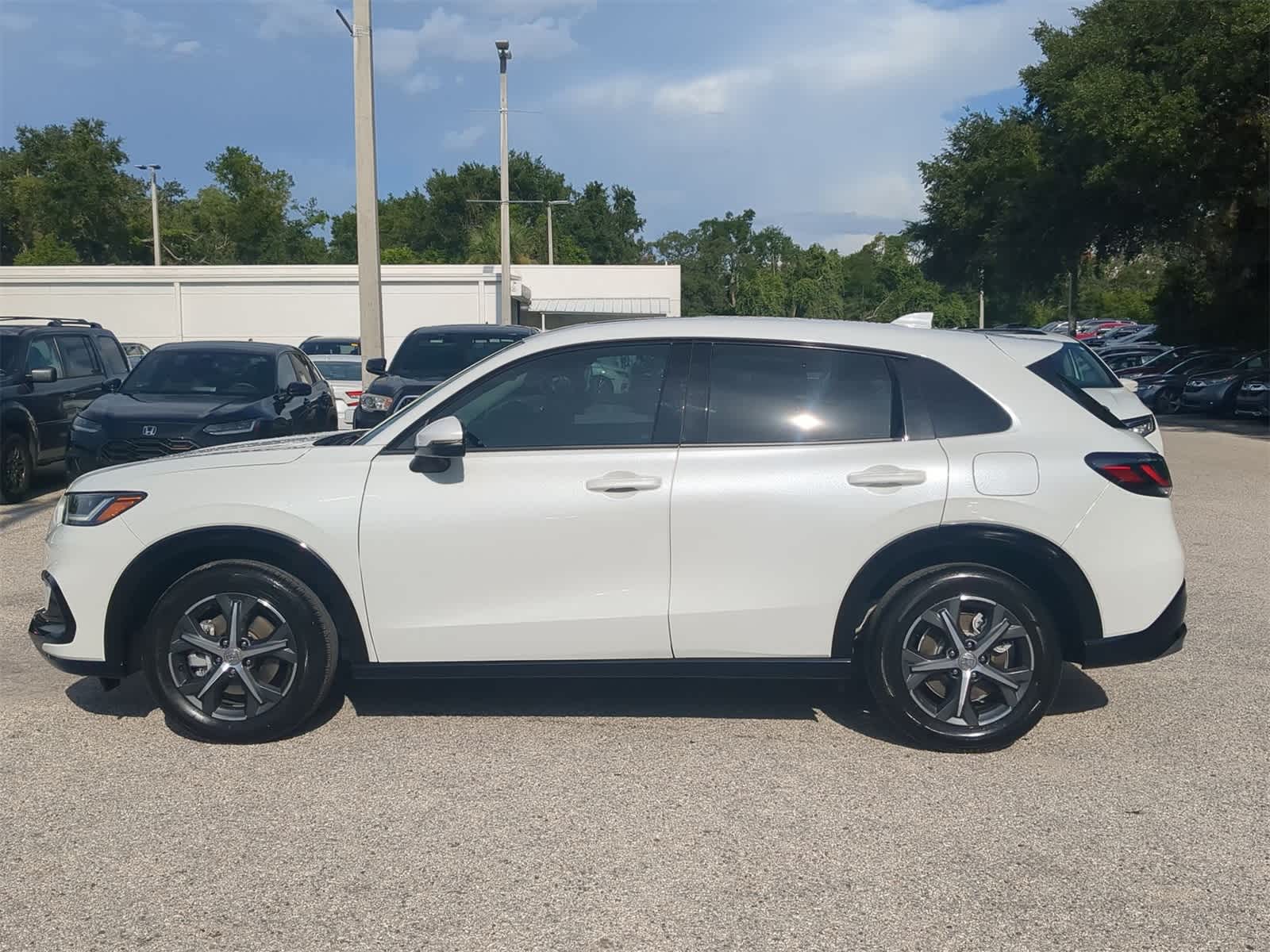 Thumbnail: 2024 Honda HR-V - 3