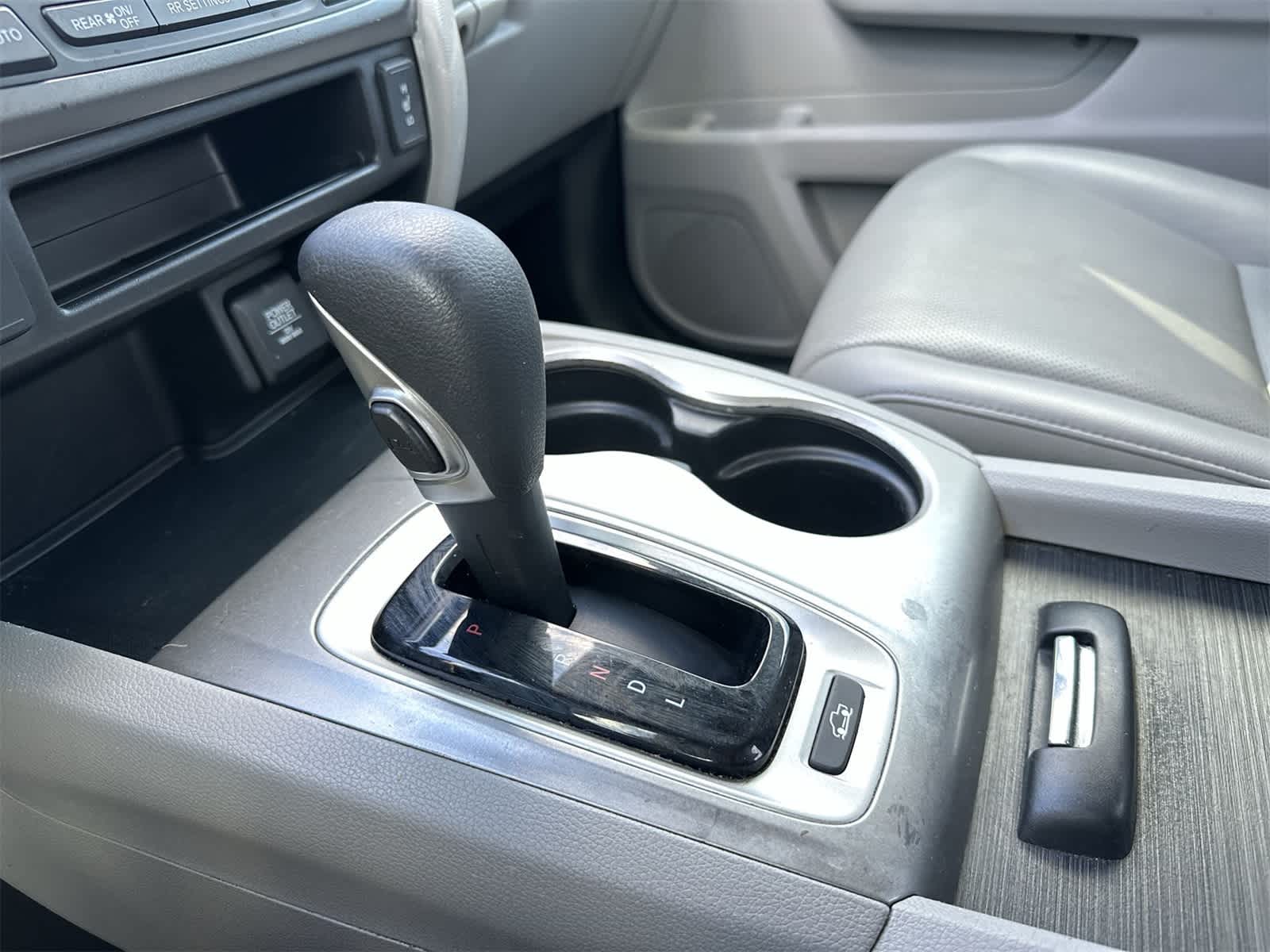 Thumbnail: 2017 Honda Ridgeline - 15