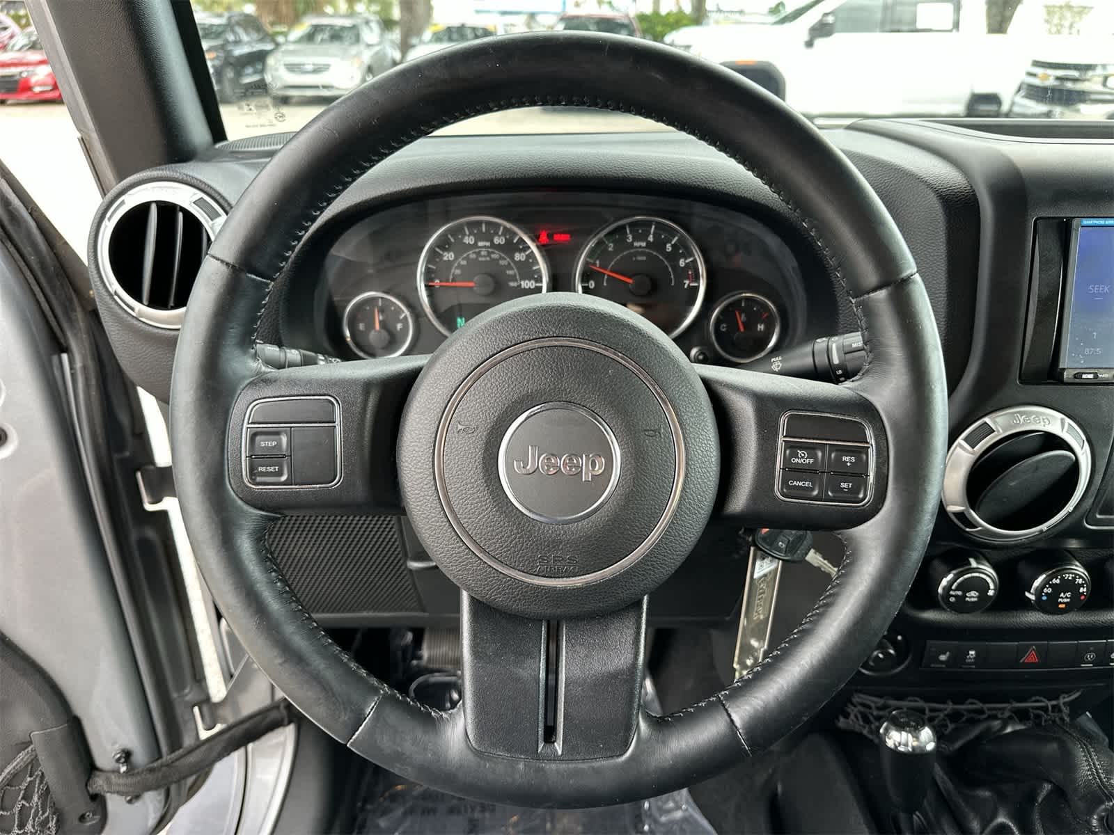 Thumbnail: 2015 Jeep Wrangler - 3