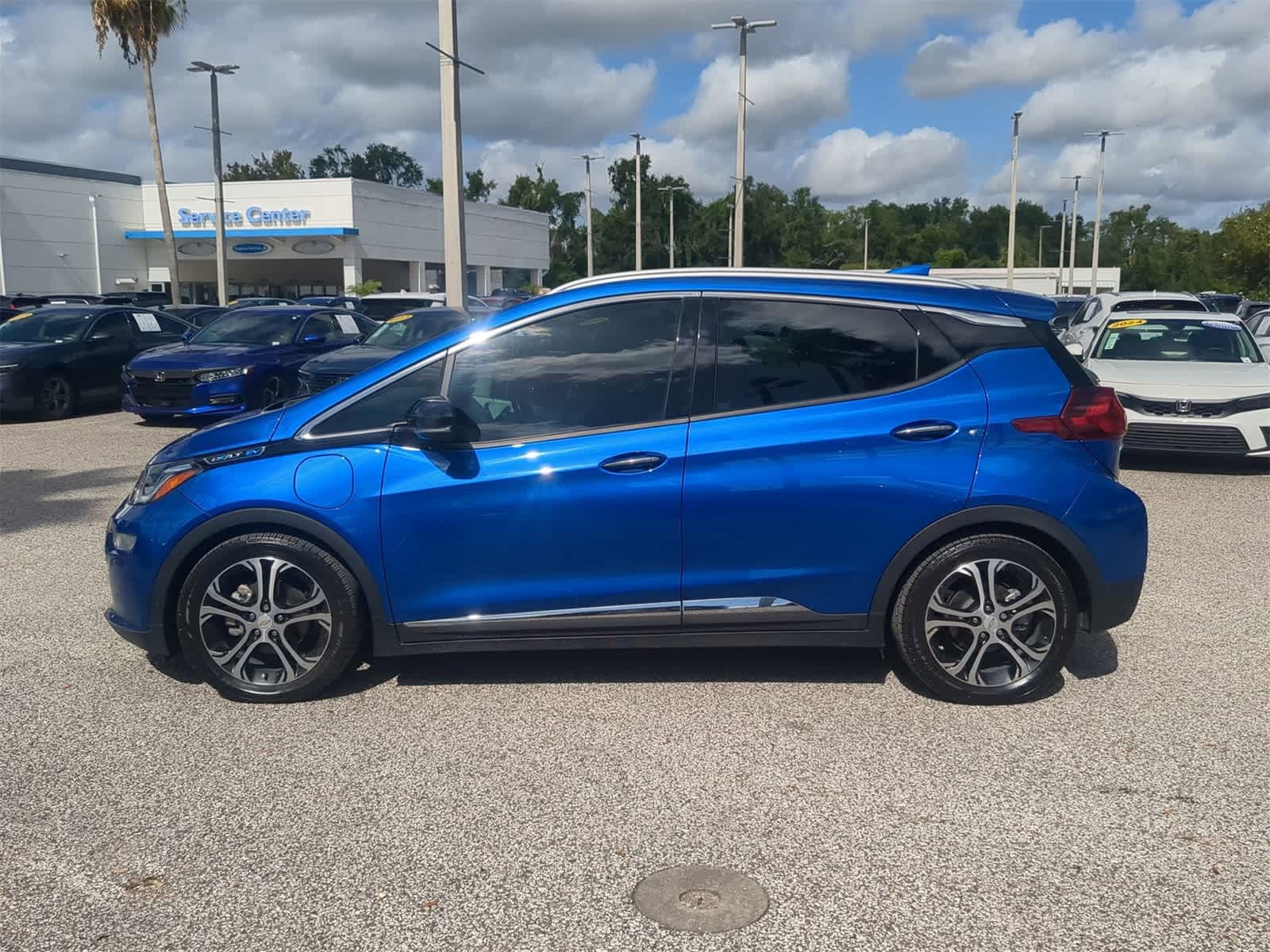 Thumbnail: 2019 Chevrolet Bolt EV - 3