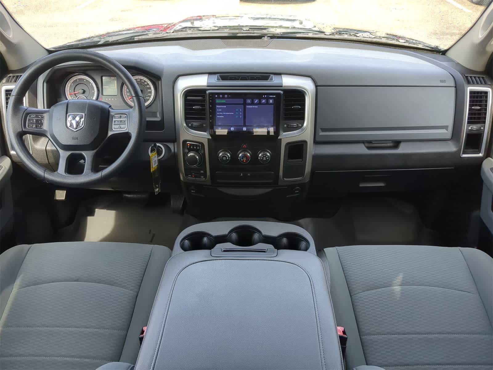 Thumbnail: 2020 RAM 1500 Classic - 14