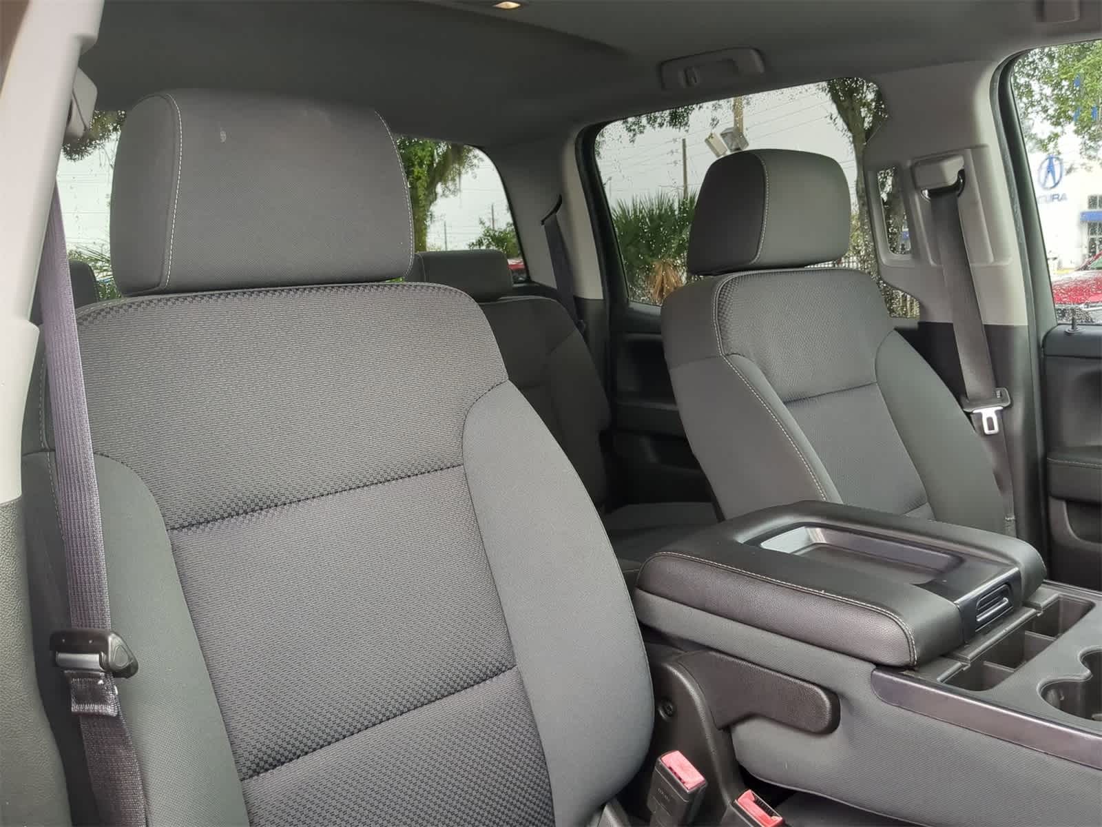Thumbnail: 2015 Chevrolet Silverado 1500 - 7