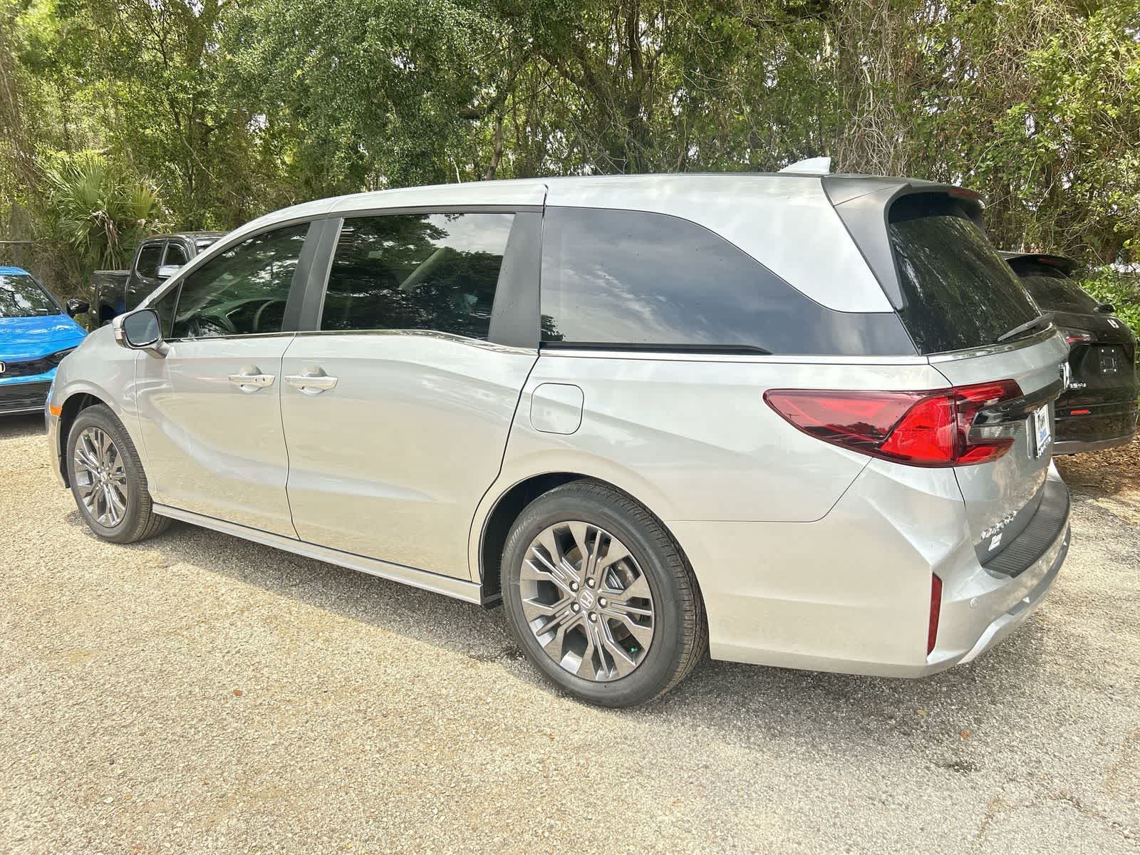 Thumbnail: 2026 Honda Odyssey - 6