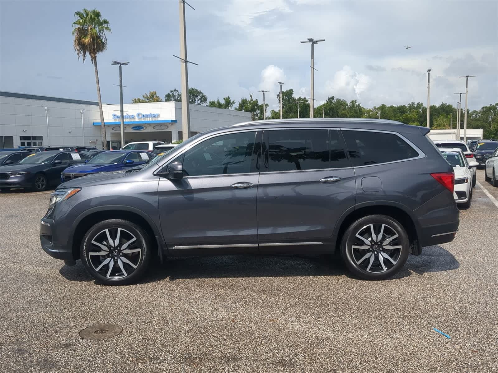 Thumbnail: 2019 Honda Pilot - 3