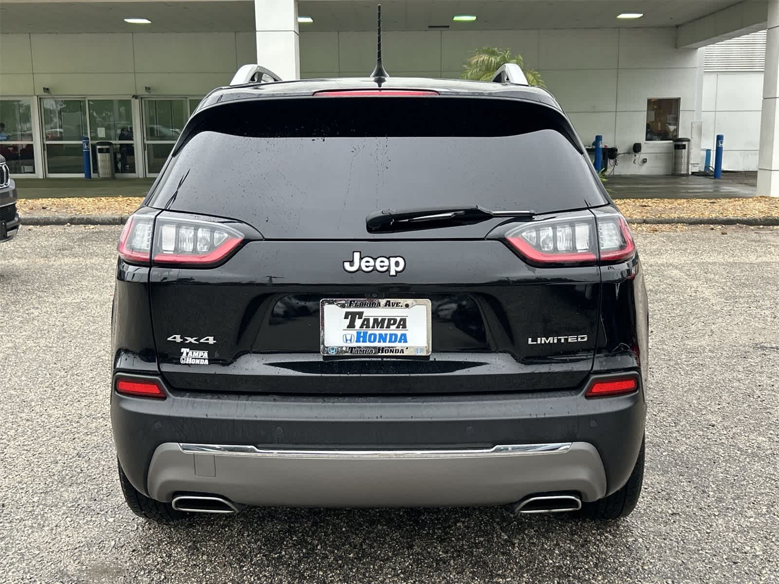 Thumbnail: 2019 Jeep Cherokee - 5