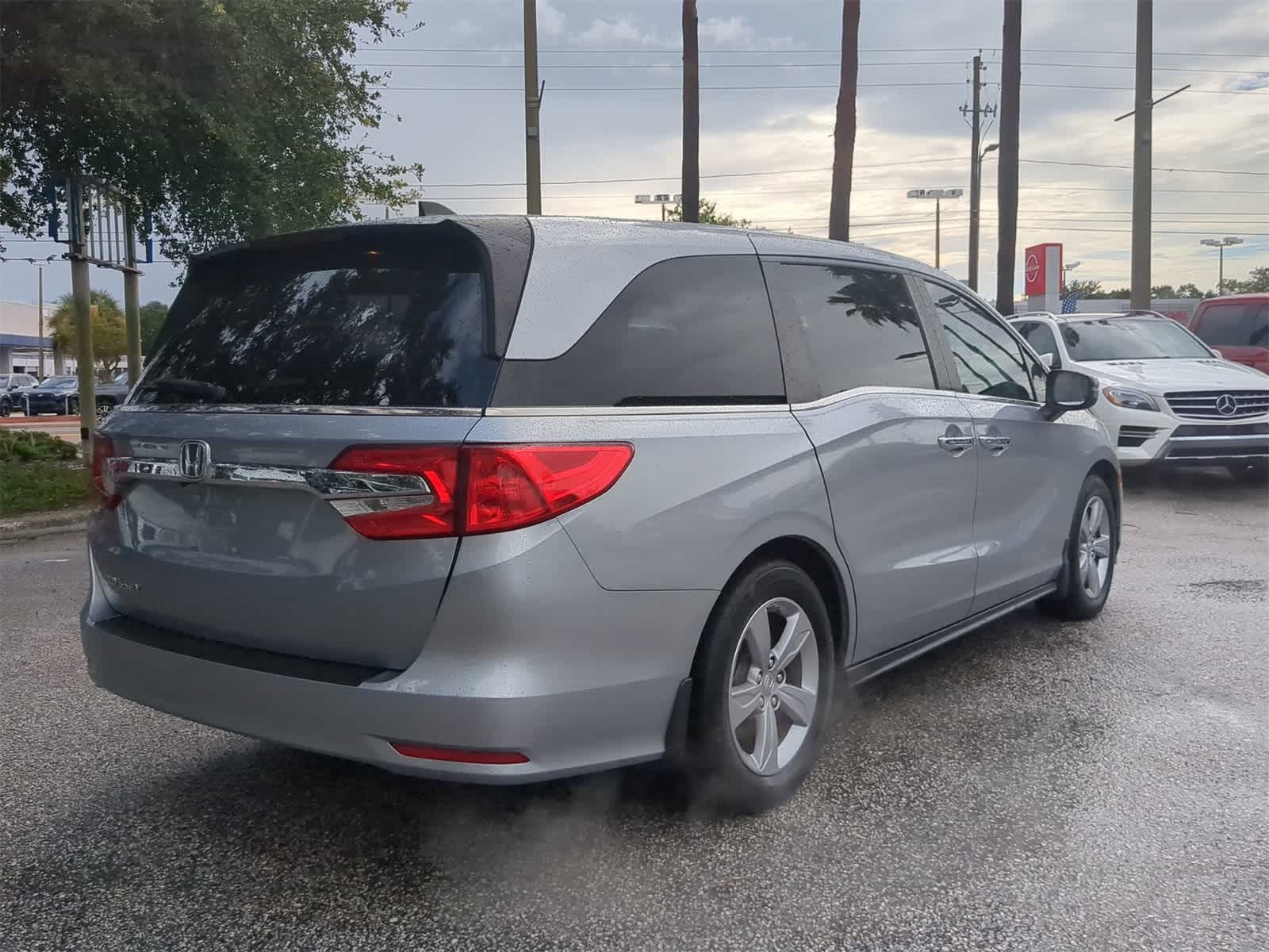 Thumbnail: 2019 Honda Odyssey - 6