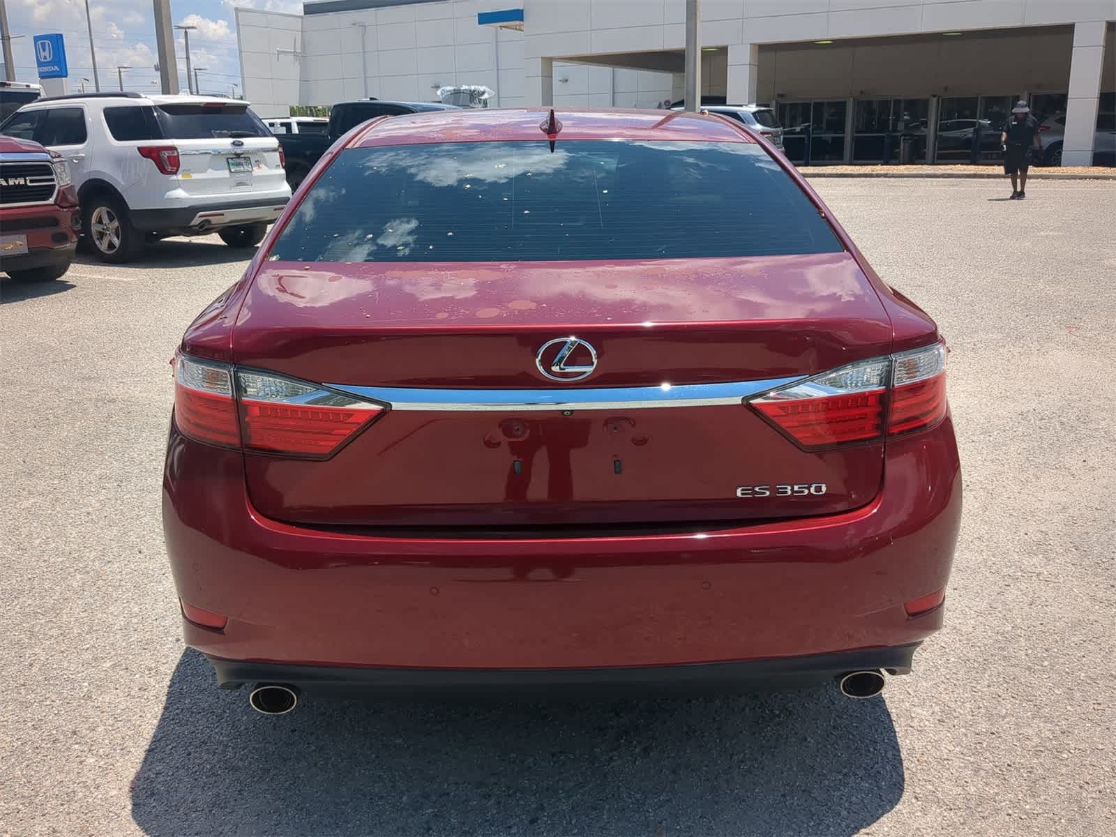 Thumbnail: 2015 Lexus ES - 5