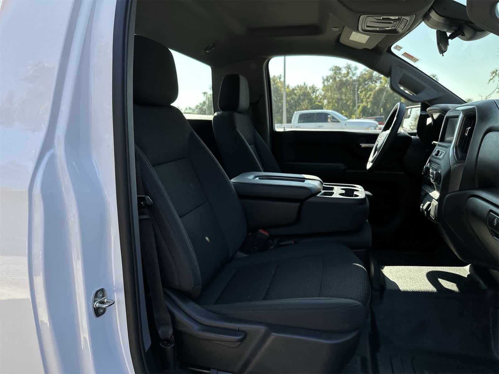 Thumbnail: 2024 Chevrolet Silverado 1500 - 13