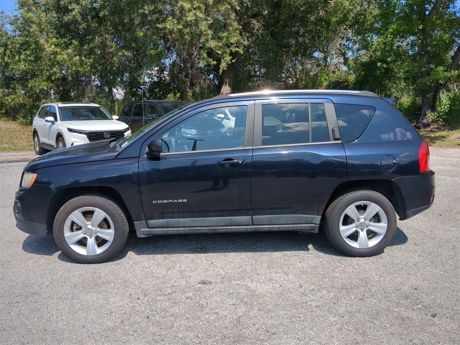 Thumbnail: 2011 Jeep Compass - 3