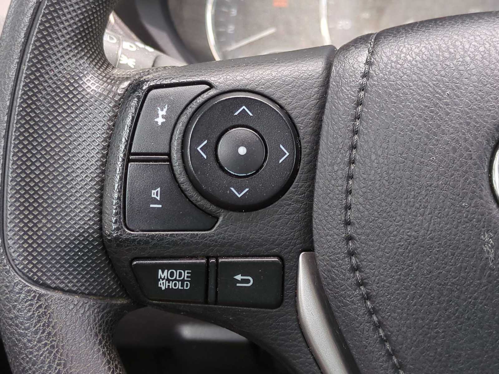 Thumbnail: 2014 Toyota Corolla - 22