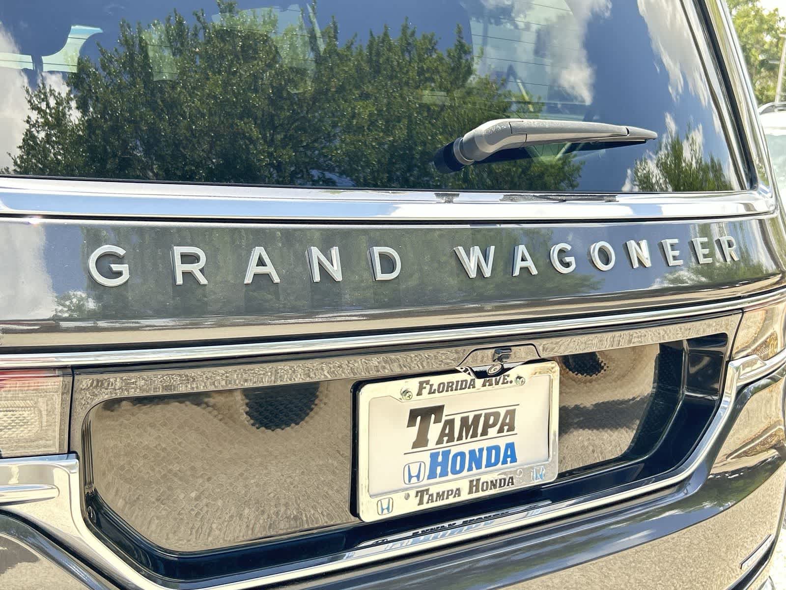 Thumbnail: 2022 Jeep Grand Wagoneer - 8