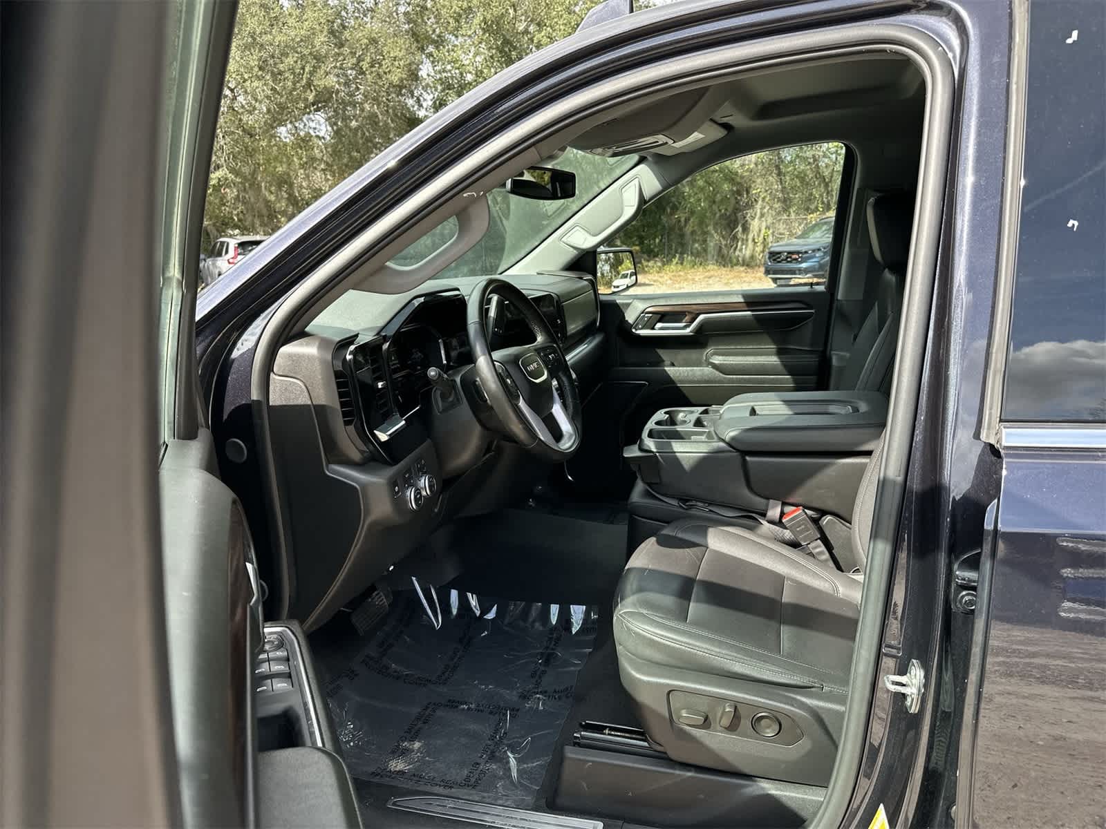 Thumbnail: 2024 GMC Sierra 1500 - 2