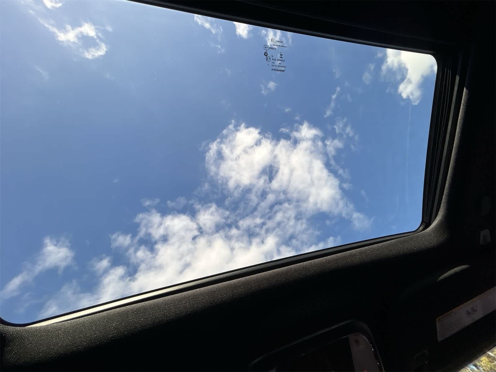 Thumbnail: 2023 Dodge Durango - 23