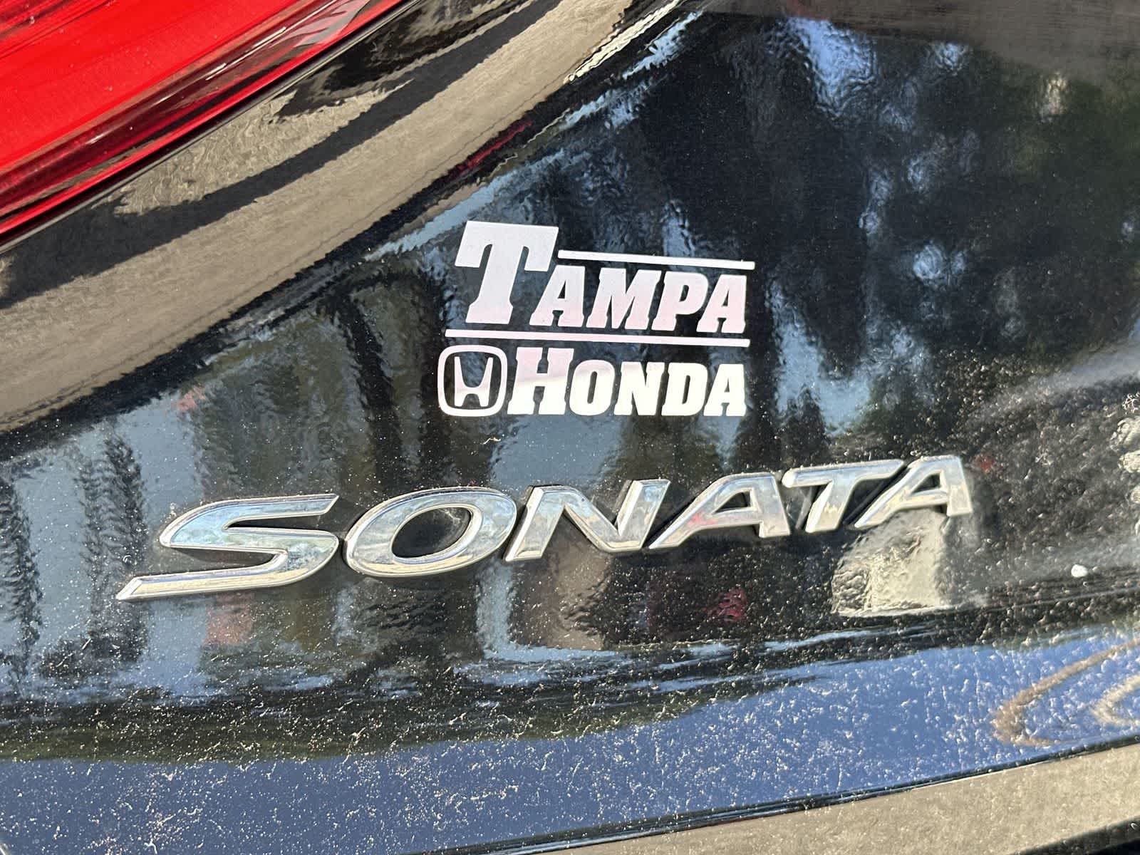 Thumbnail: 2017 Hyundai Sonata - 9