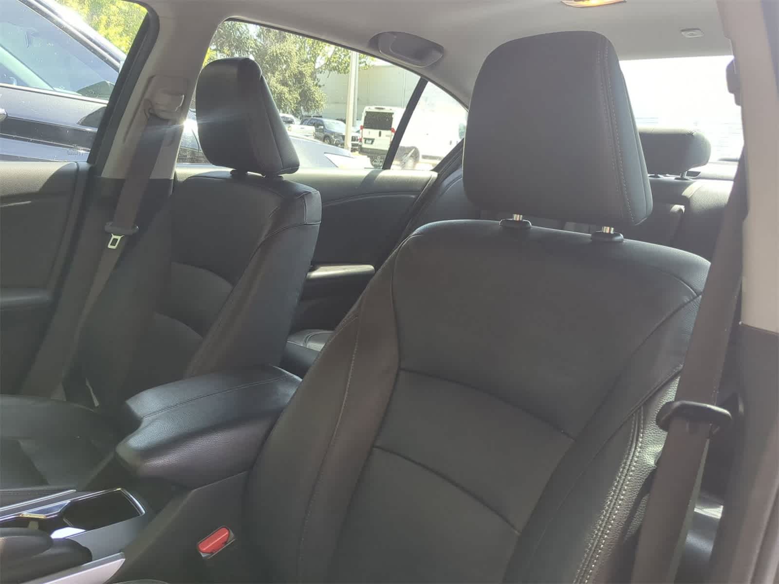 Thumbnail: 2015 Honda Accord - 8