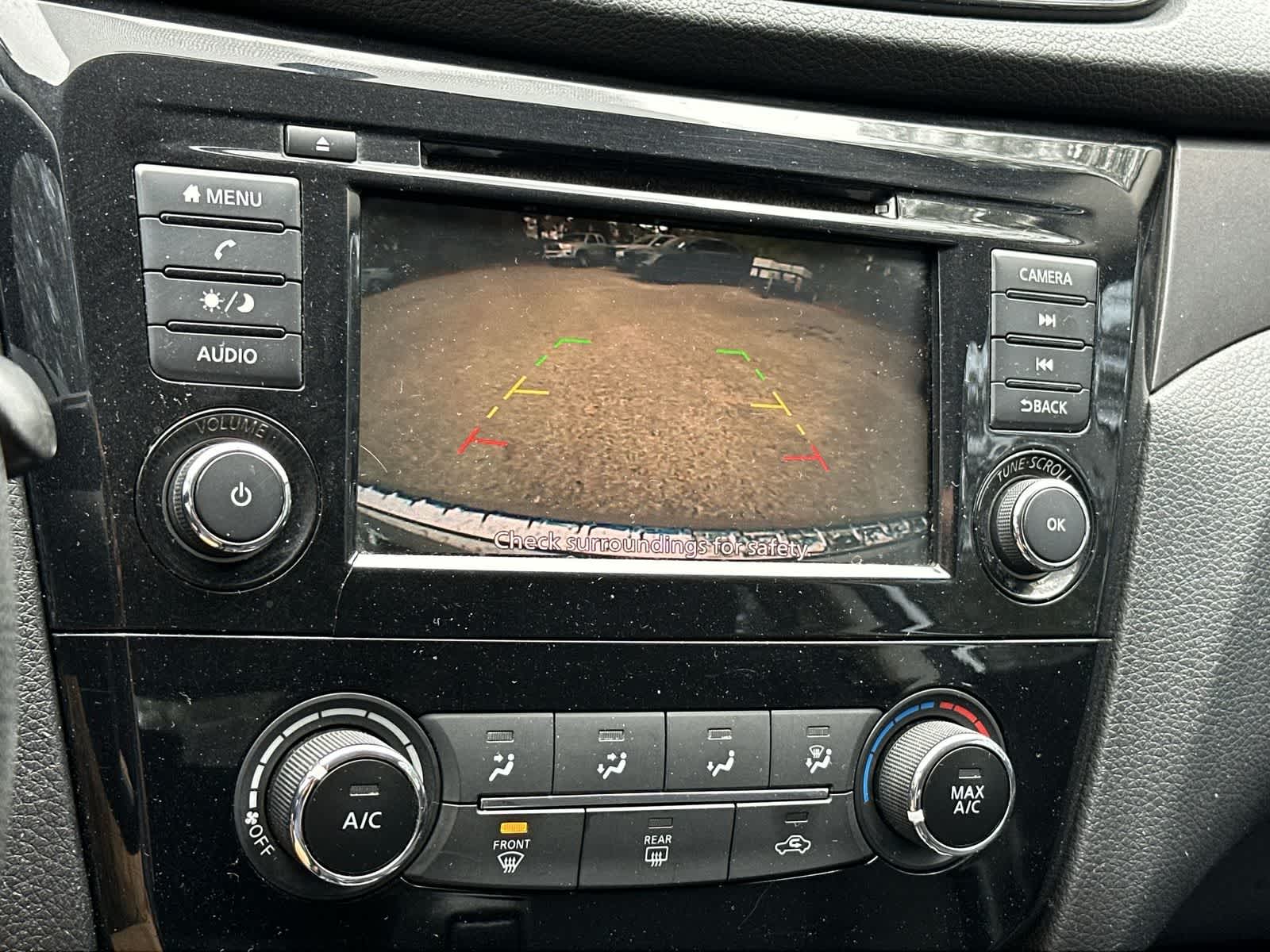 Thumbnail: 2019 Nissan Rogue Sport - 20