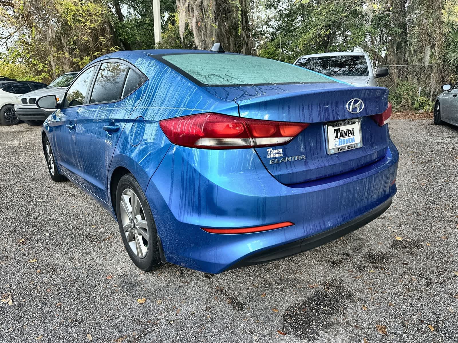 Thumbnail: 2017 Hyundai Elantra - 4