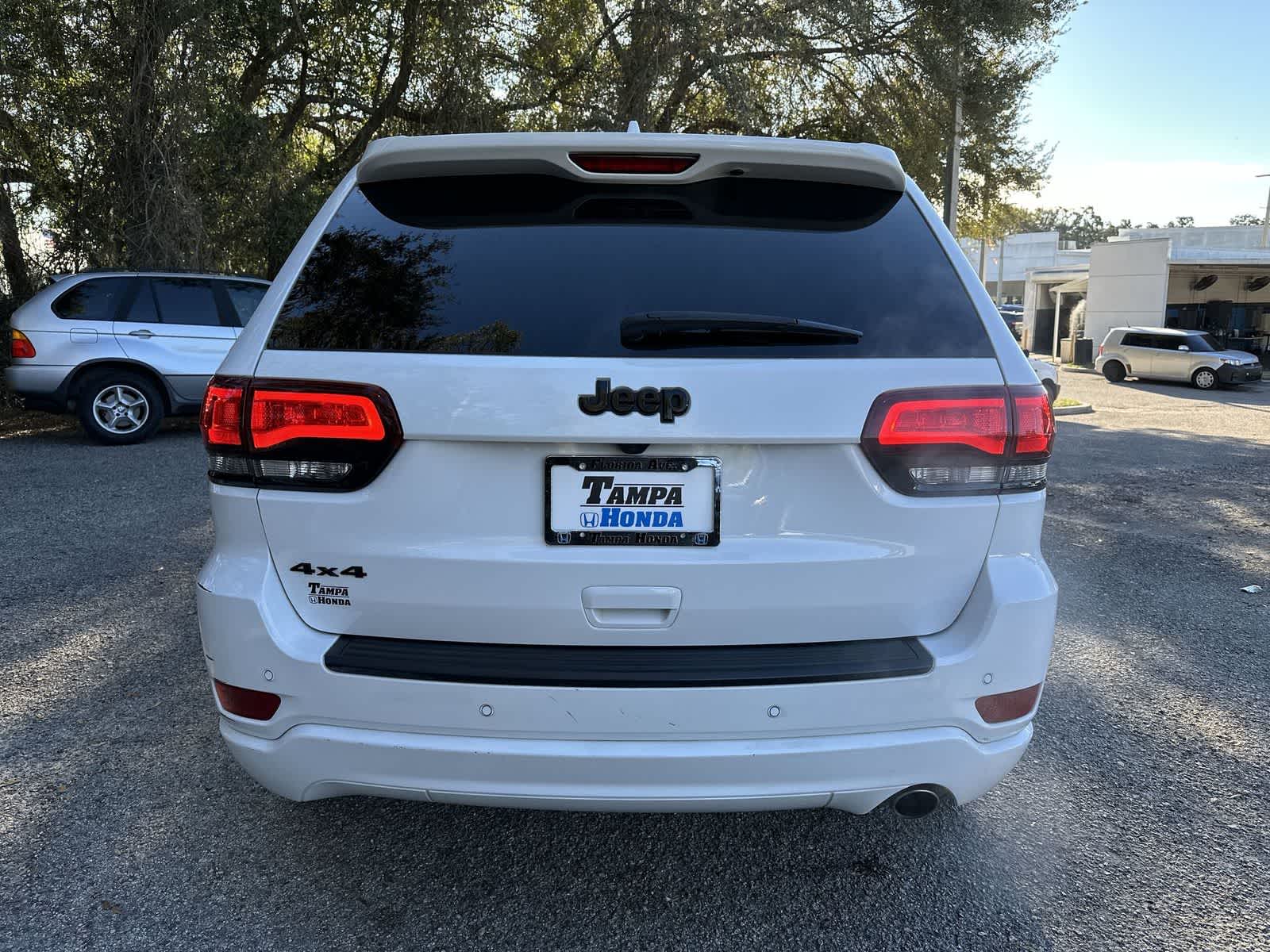 Thumbnail: 2019 Jeep Grand Cherokee - 5