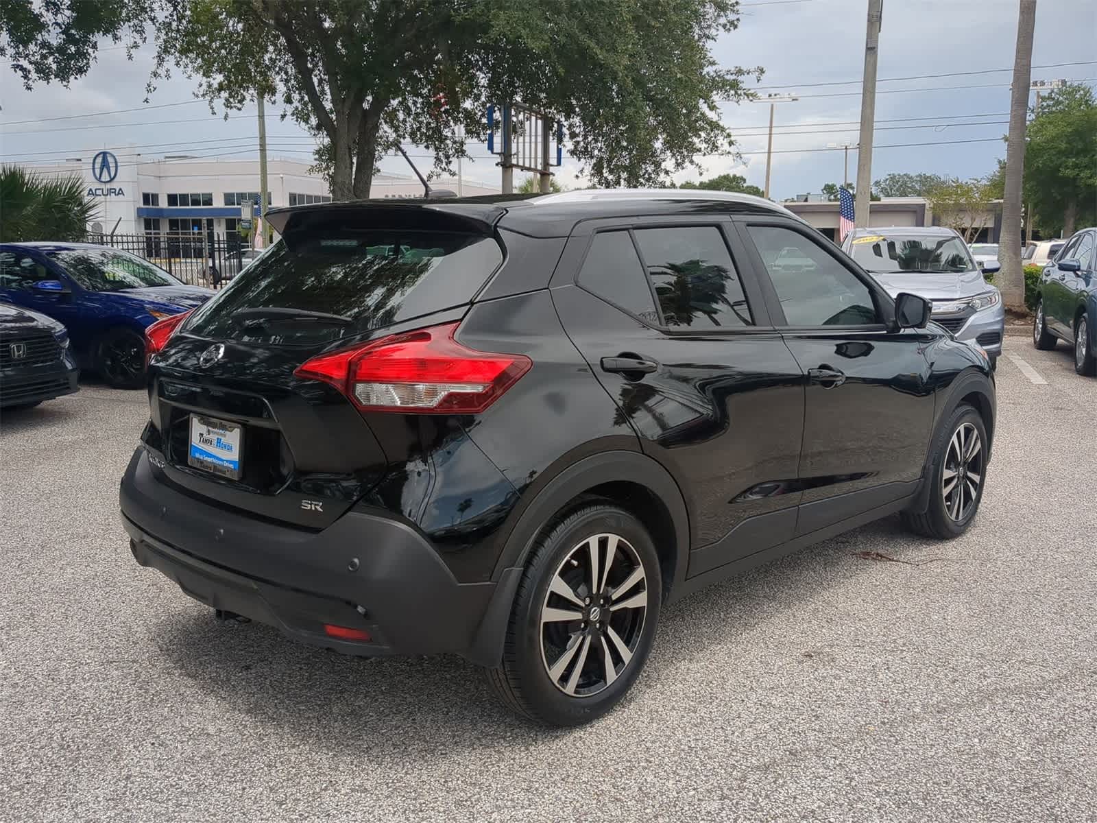 Thumbnail: 2020 Nissan Kicks - 6
