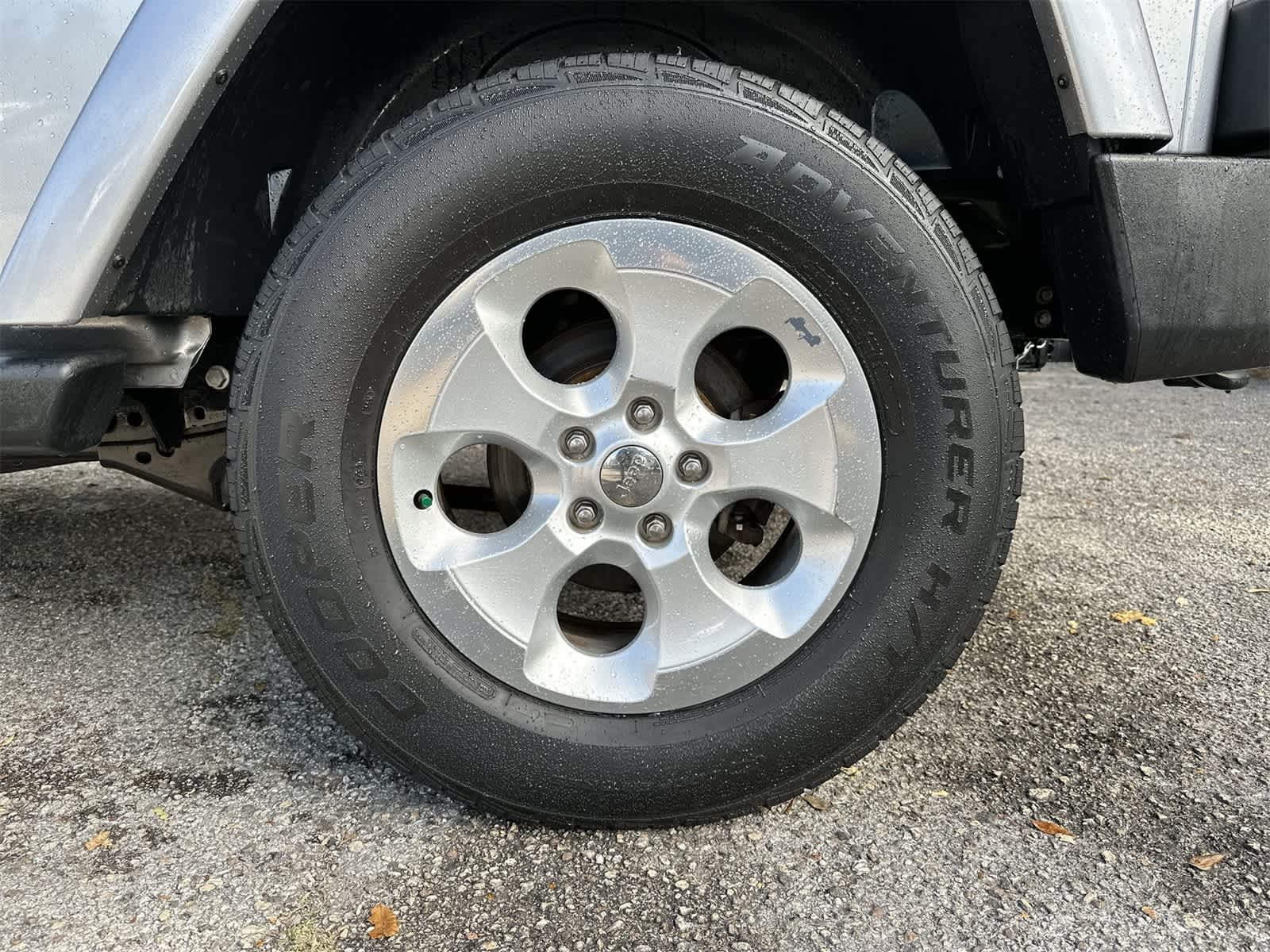 Thumbnail: 2015 Jeep Wrangler - 8