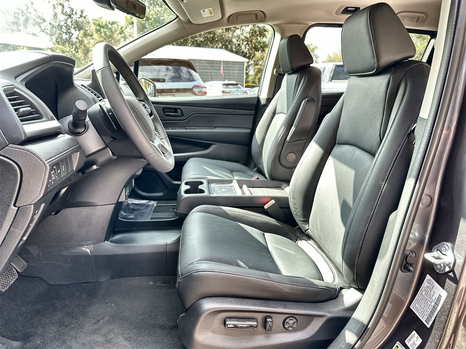 Thumbnail: 2026 Honda Odyssey - 10