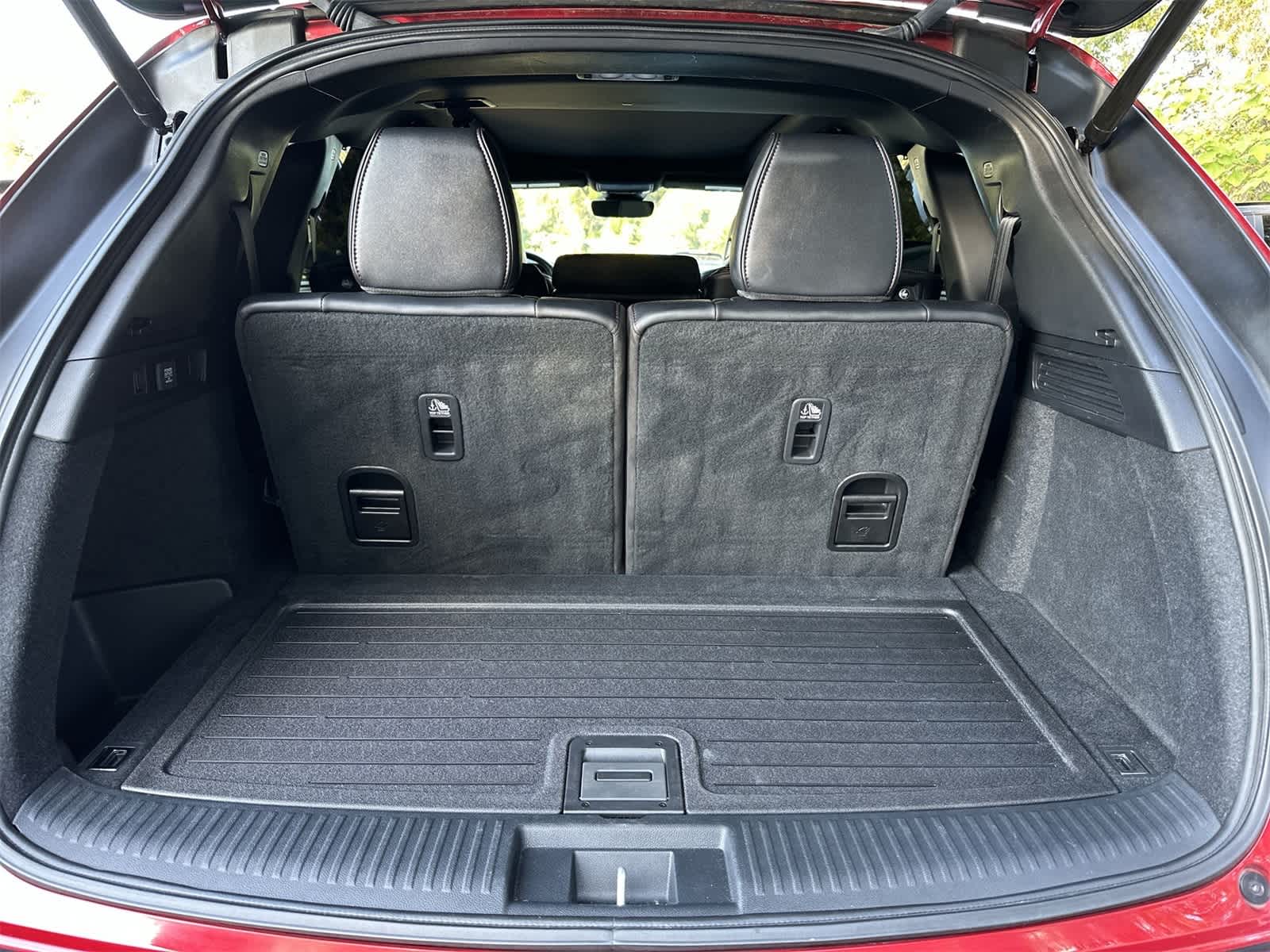 Thumbnail: 2022 Acura MDX - 13