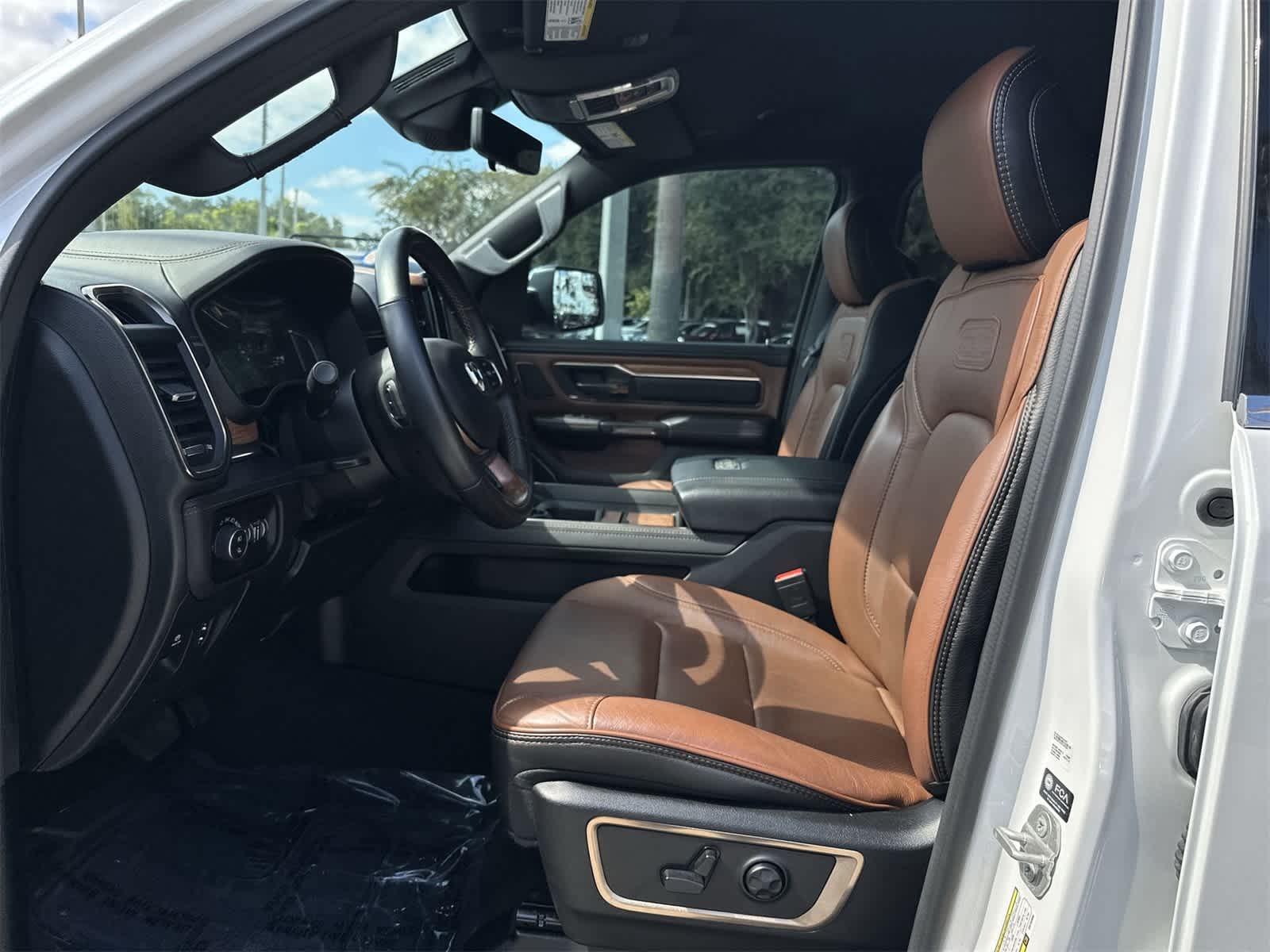 Thumbnail: 2024 RAM 1500 - 5