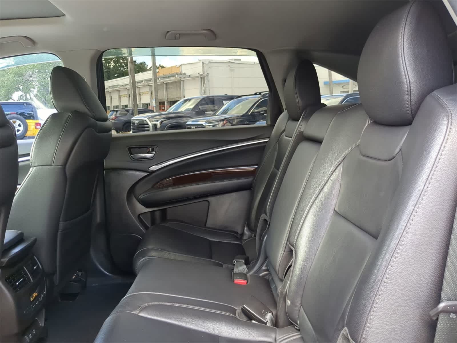 Thumbnail: 2019 Acura MDX - 13