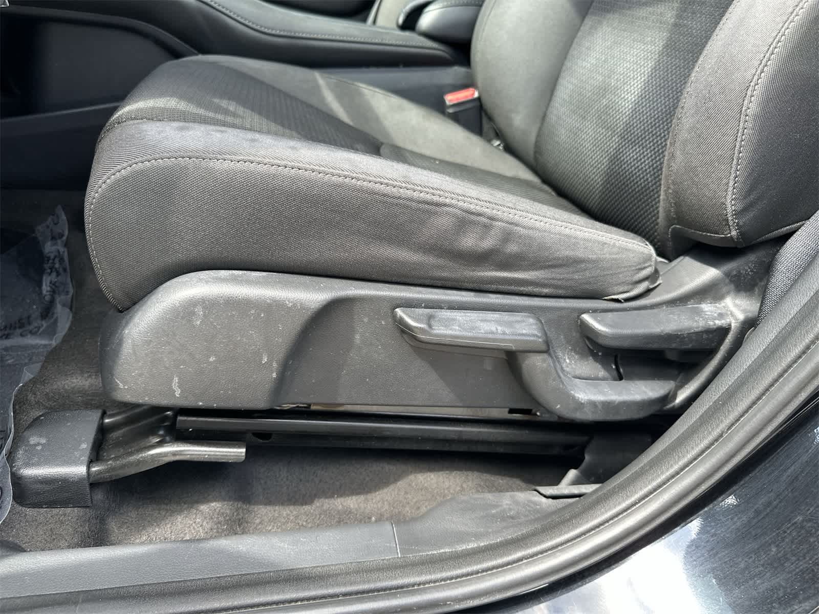 Thumbnail: 2022 Honda HR-V - 6