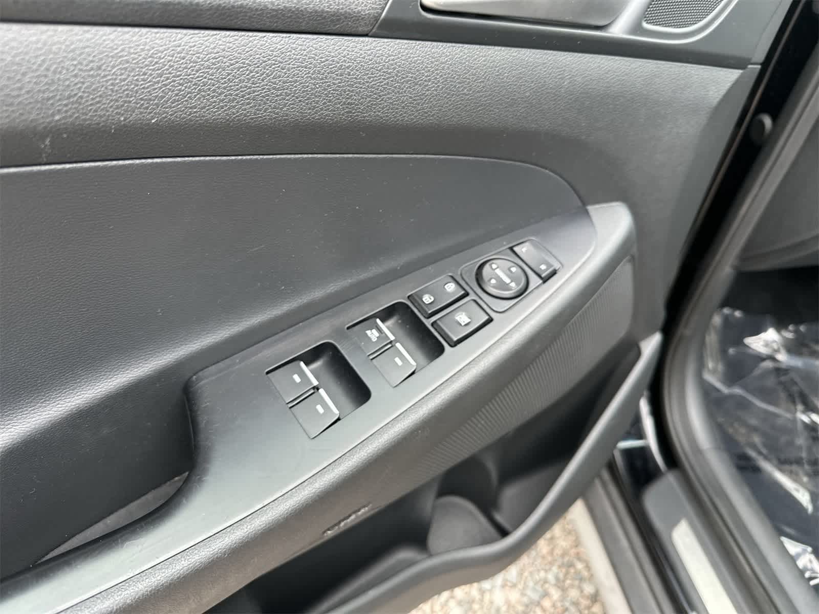 Thumbnail: 2019 Hyundai Tucson - 7