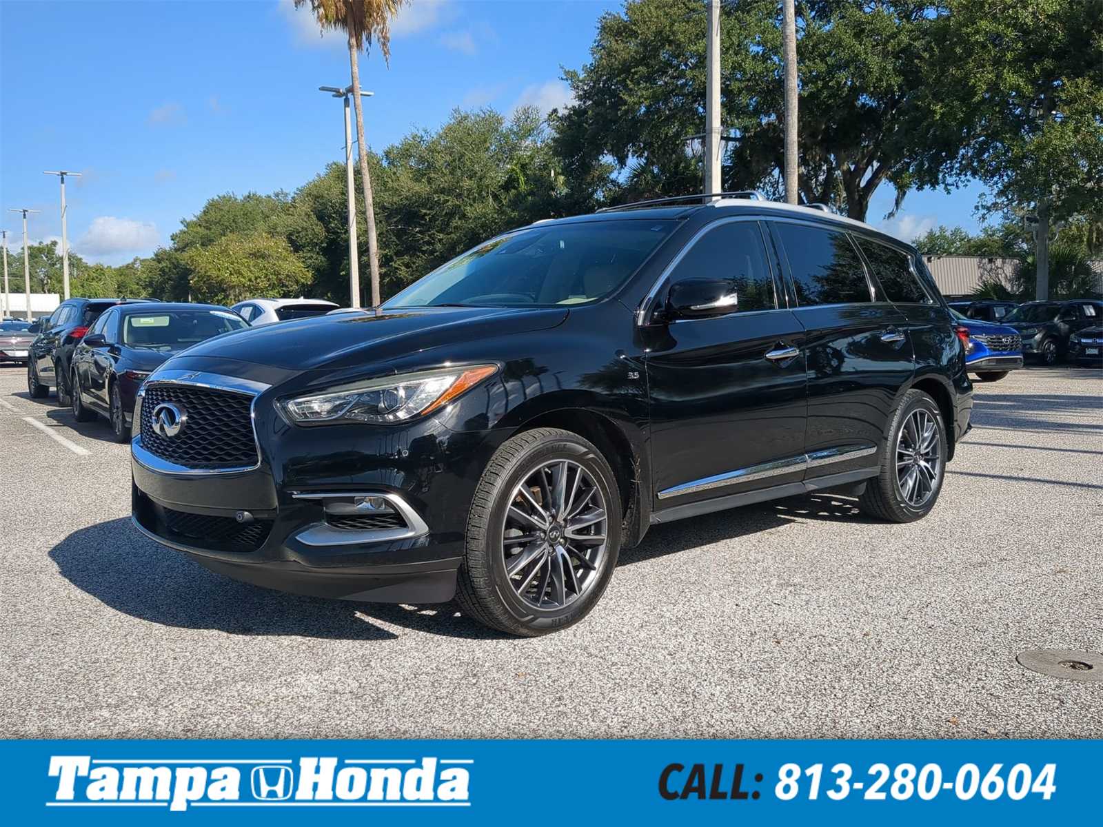 Thumbnail: 2016 INFINITI QX60 - 1