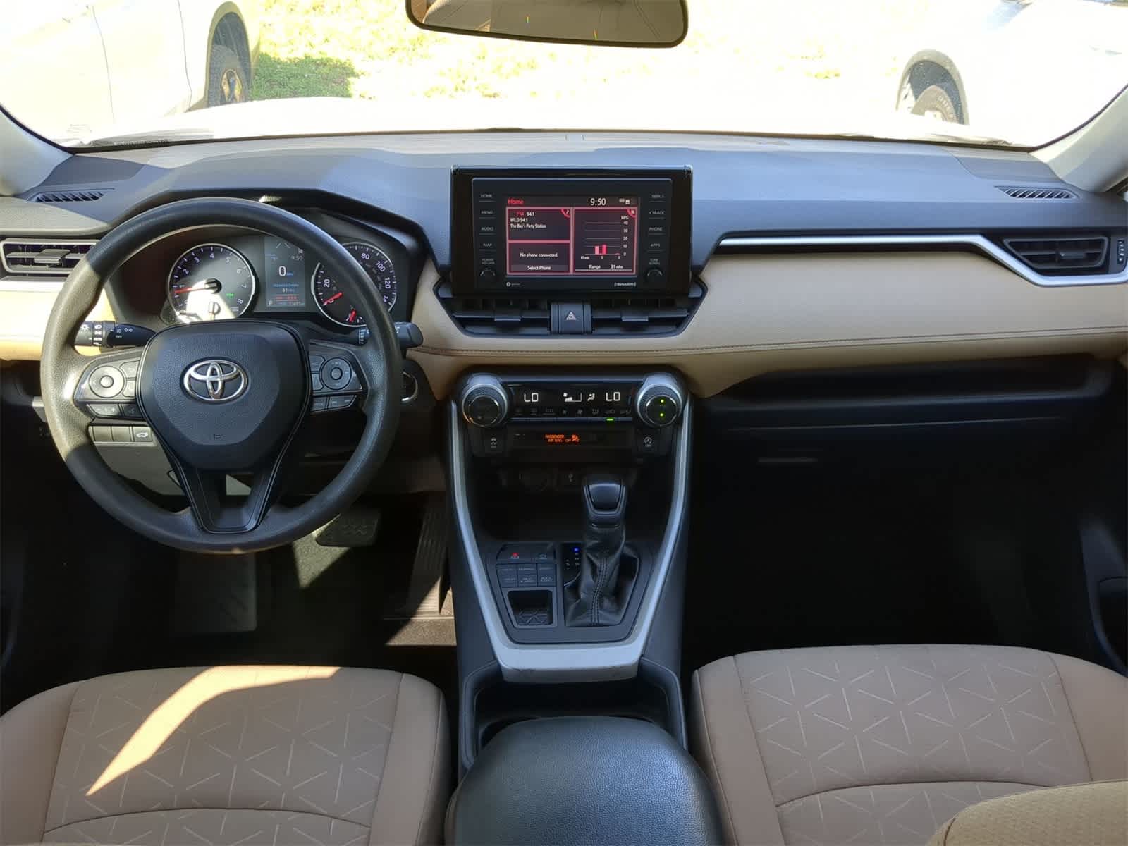Thumbnail: 2021 Toyota RAV4 - 14