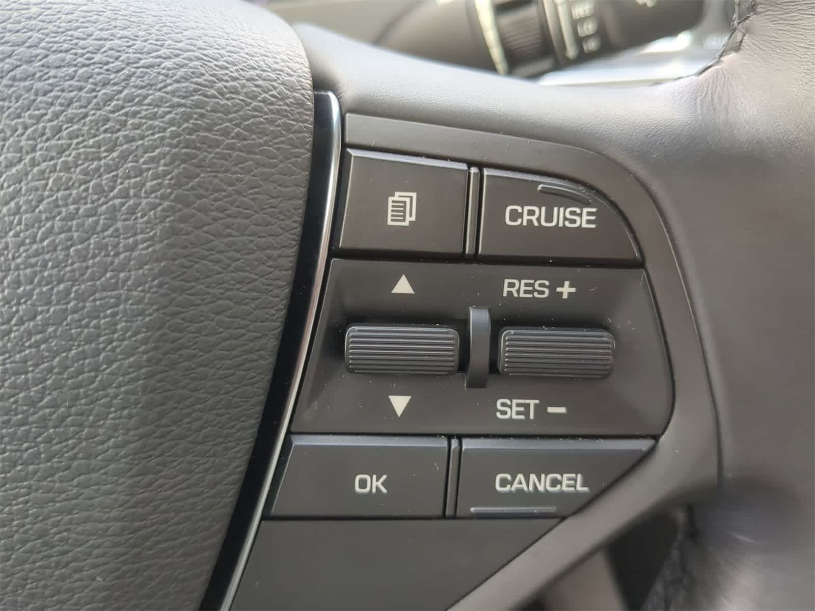 Thumbnail: 2015 Hyundai Sonata - 23