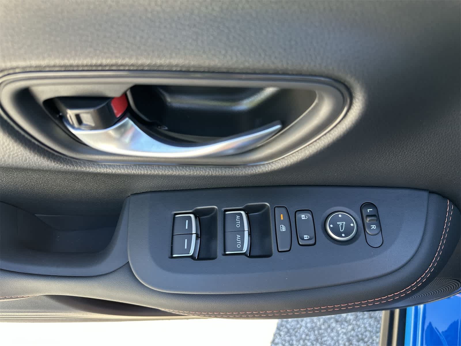 Thumbnail: 2026 Honda HR-V - 7