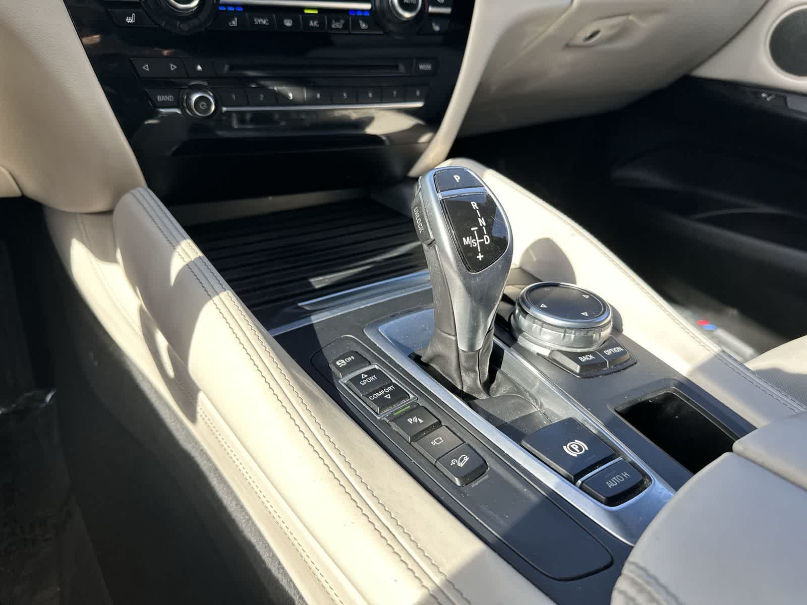 Thumbnail: 2016 BMW X6 - 18