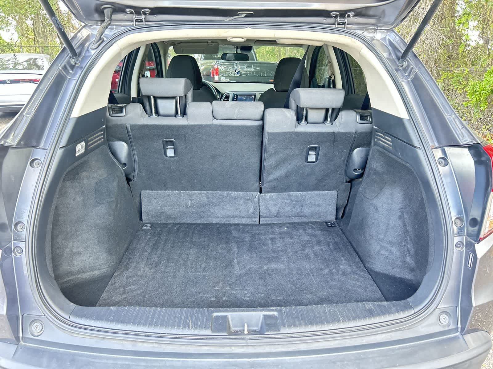 Thumbnail: 2019 Honda HR-V - 9