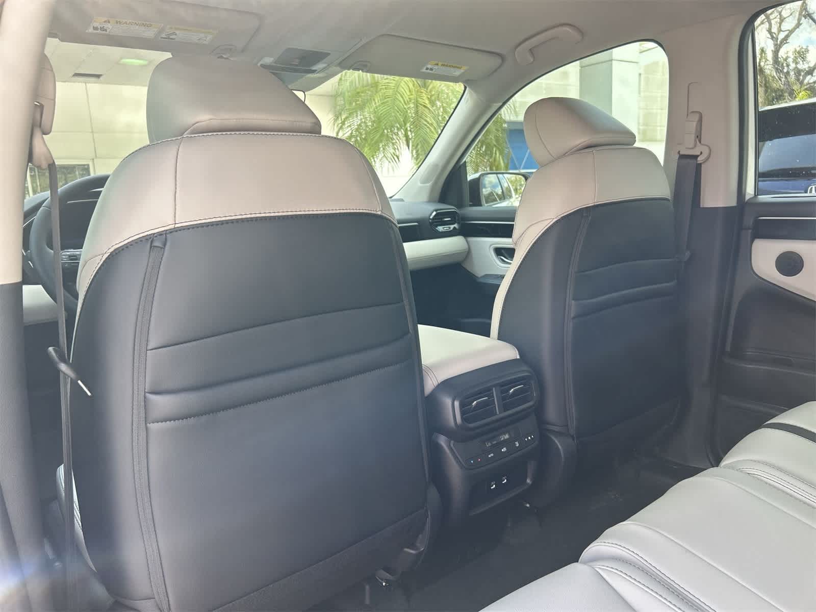 Thumbnail: 2026 Honda Pilot - 12