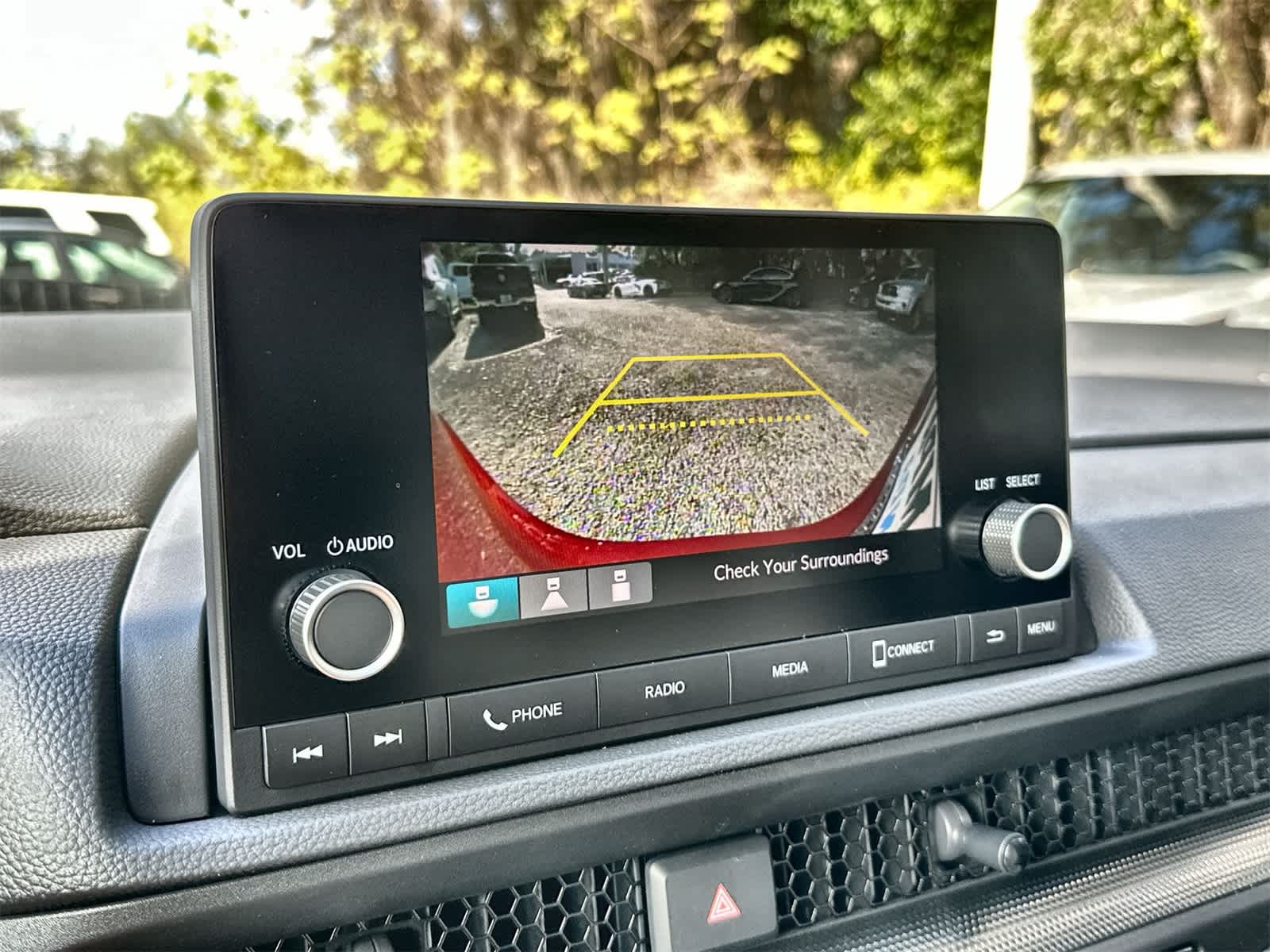 Thumbnail: 2025 Honda CR-V - 21